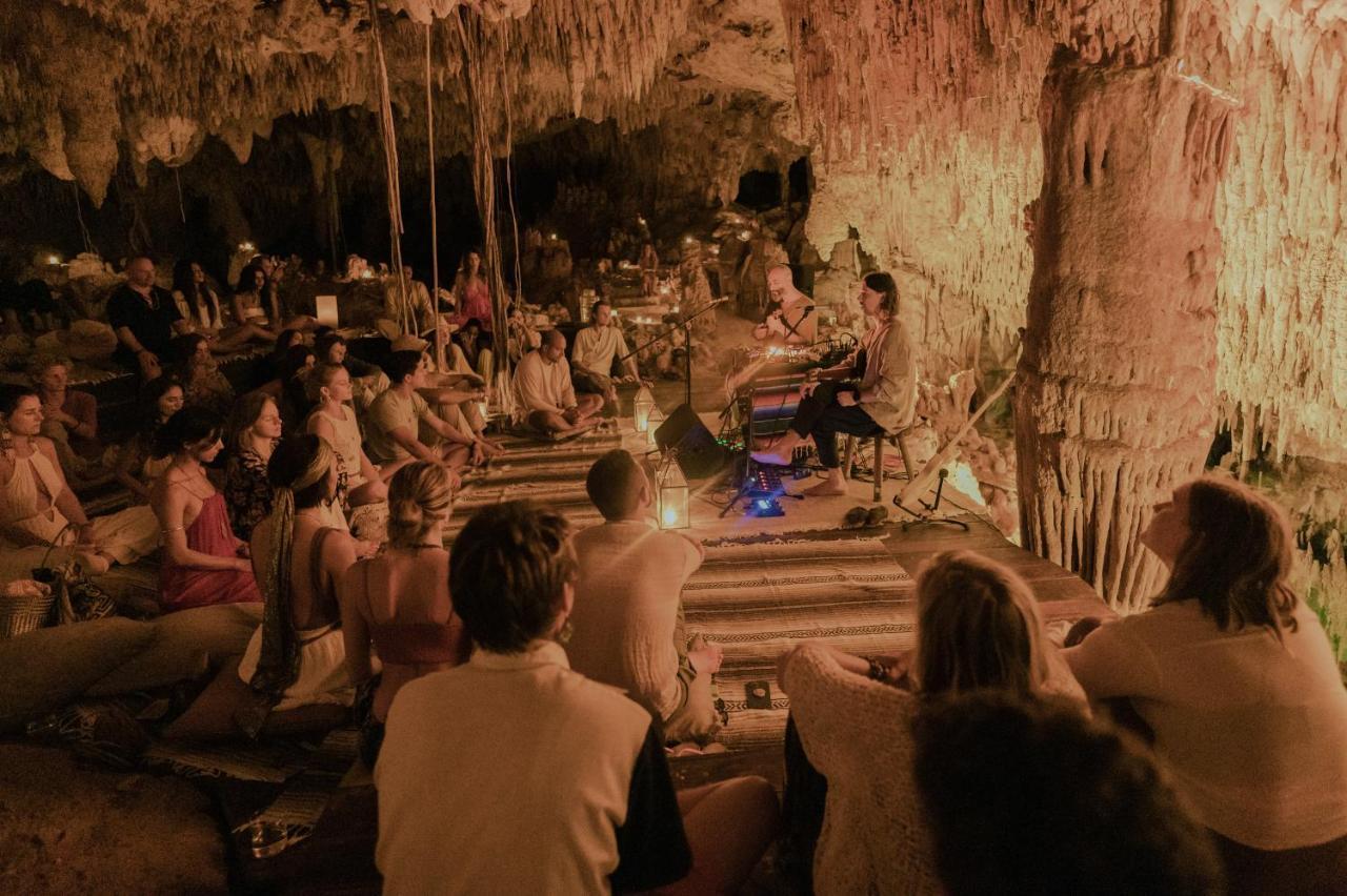 Naum - Secluded Villa With Private Cenote Tulum Extérieur photo